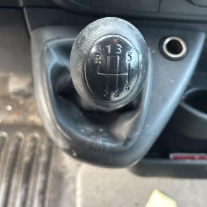 Calculateur moteur RENAULT MASTER 3 Photo n°13