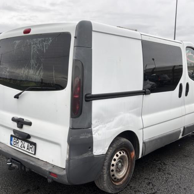 Charniere de capot OPEL VIVARO 1 Photo n°5