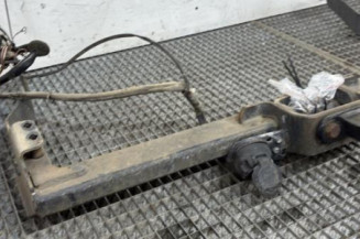 Attelage (boule de remorquage) OPEL VIVARO 1