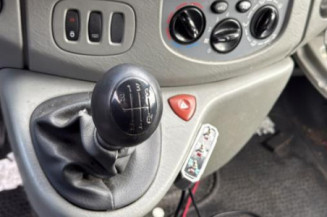 Attelage (boule de remorquage) OPEL VIVARO 1