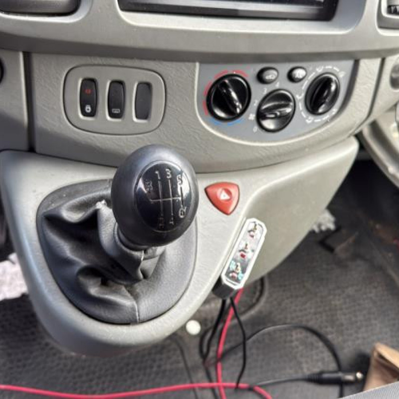 Attelage (boule de remorquage) OPEL VIVARO 1 Photo n°19