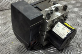 Bloc ABS (freins anti-blocage) MERCEDES CLASSE C 204