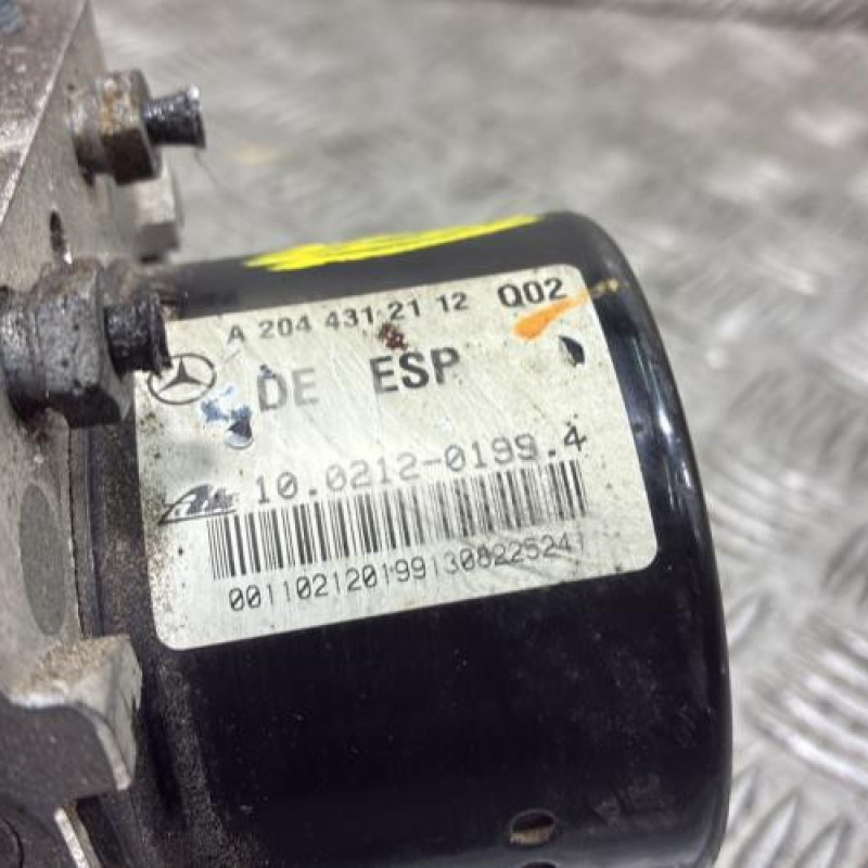 Bloc ABS (freins anti-blocage) MERCEDES CLASSE C 204 Photo n°6