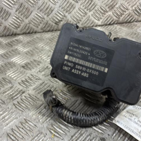 Bloc ABS (freins anti-blocage) HYUNDAI I 10 1 Photo n°1