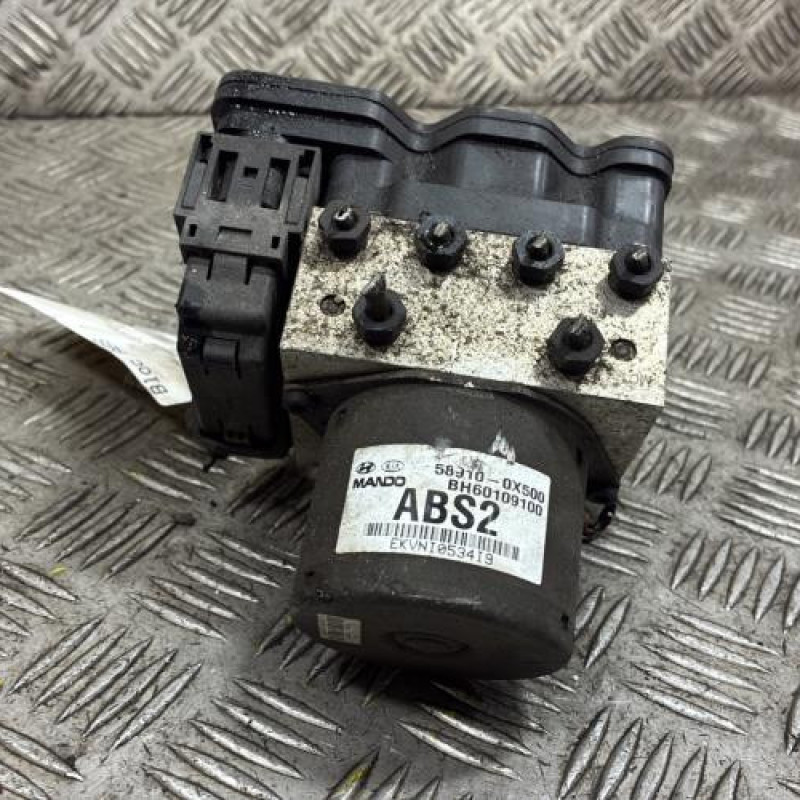 Bloc ABS (freins anti-blocage) HYUNDAI I 10 1 Photo n°3