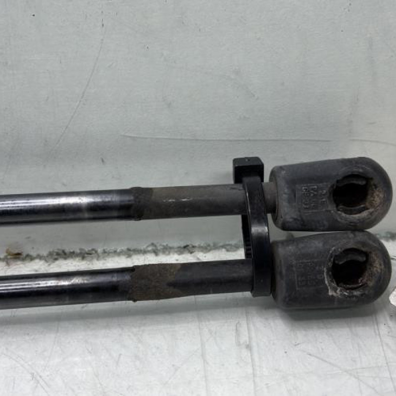 Verin de coffre BMW X3 F25 Photo n°3