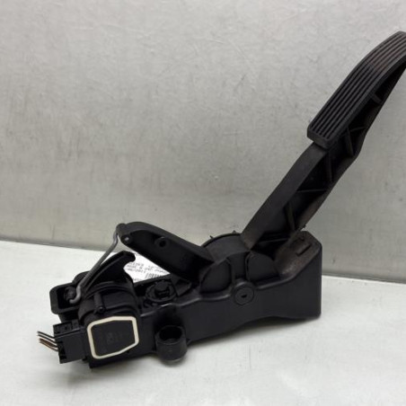 Pedale d'accelerateur MERCEDES CLASSE B 245 Photo n°1