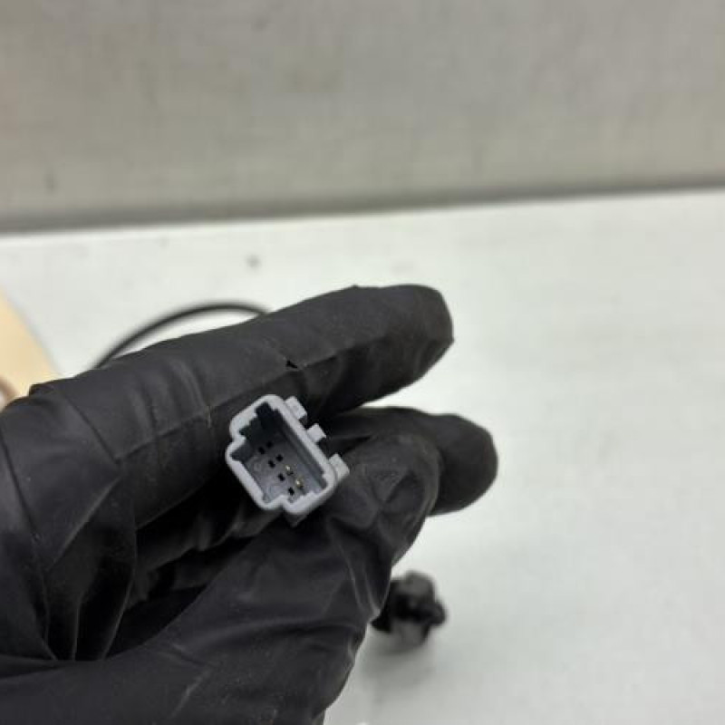 Attache ceinture arriere droit RENAULT SCENIC 4 Photo n°2