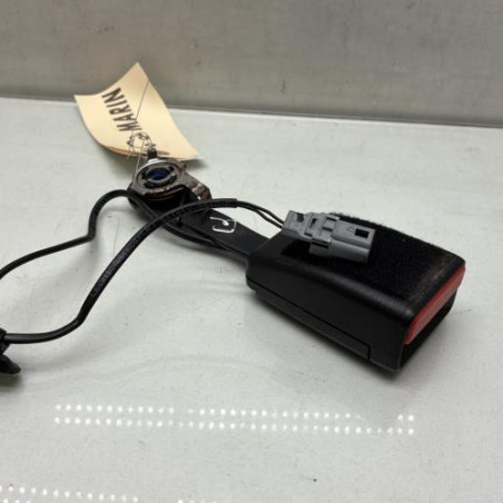 Attache ceinture arriere gauche RENAULT SCENIC 4