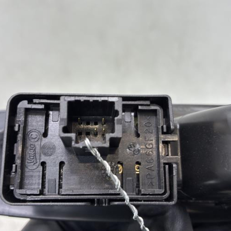 Interrupteur de leve vitre arriere droit RENAULT MEGANE 4 Photo n°4