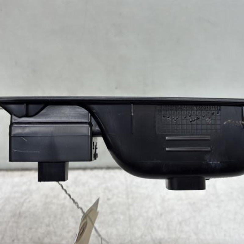 Interrupteur de leve vitre arriere gauche RENAULT MEGANE 4 Photo n°2