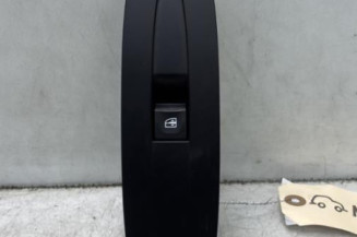 Interrupteur de leve vitre avant droit RENAULT MEGANE 4 Photo n°1