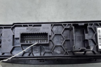 Interrupteur de leve vitre avant gauche RENAULT MEGANE 4