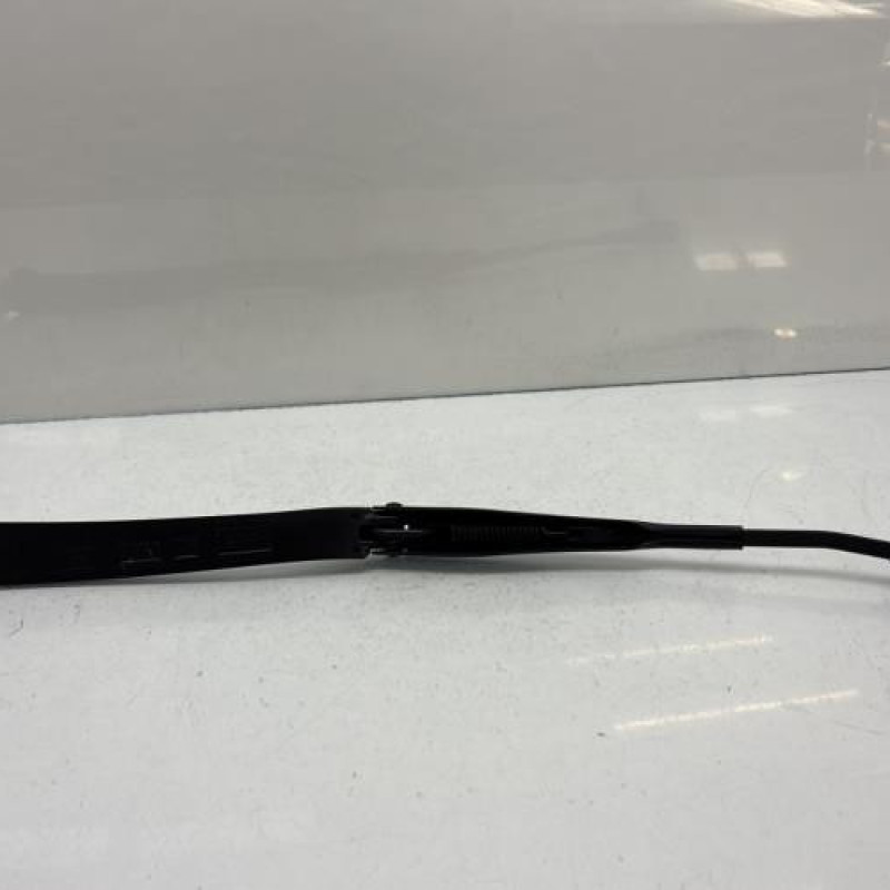 Bras essuie glace avant gauche NISSAN JUKE 1 Photo n°4