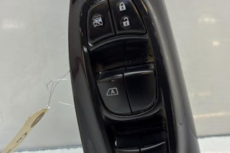 Interrupteur de leve vitre avant gauche NISSAN JUKE 1