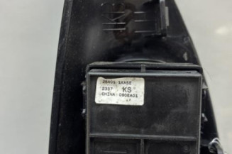 Interrupteur de leve vitre avant gauche NISSAN JUKE 1