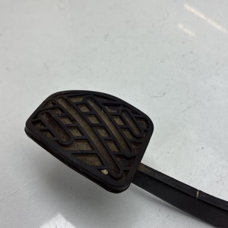 Pedale d'embrayage NISSAN JUKE 1 Photo n°2