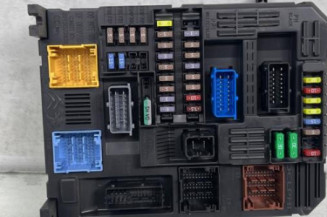 Boitier BSI CITROEN C4 PICASSO 2 Photo n°1