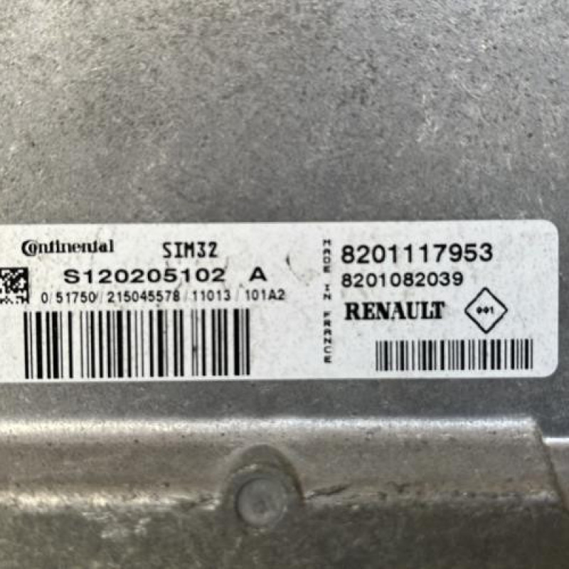 Calculateur moteur DACIA SANDERO 1 Photo n°2