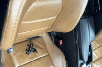 Attache ceinture arriere gauche MERCEDES CLASSE E 207