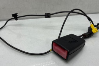 Attache ceinture avant gauche MERCEDES CLASSE E 207