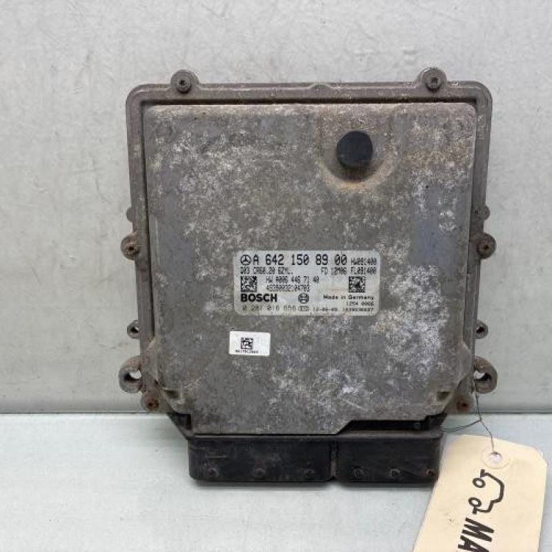 Calculateur moteur MERCEDES CLASSE E 207 Photo n°1