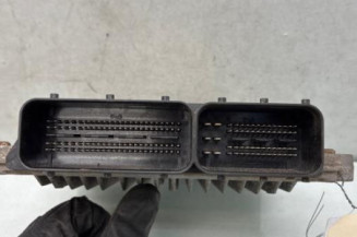 Calculateur moteur MERCEDES CLASSE E 207