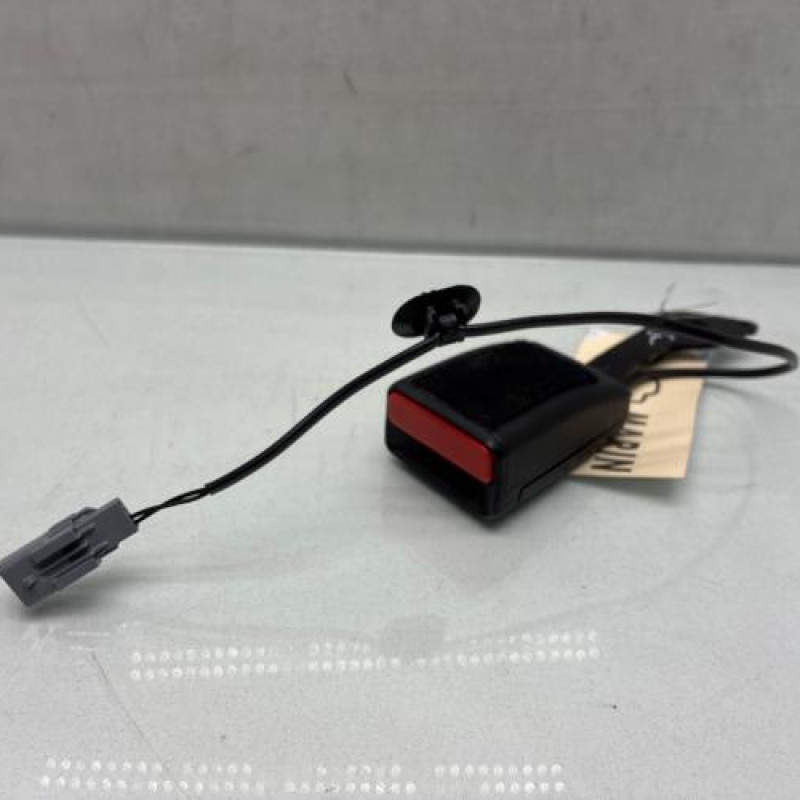 Attache ceinture arriere gauche RENAULT GRAND SCENIC 4 Photo n°1