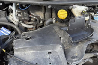 Attache ceinture avant gauche RENAULT GRAND SCENIC 4