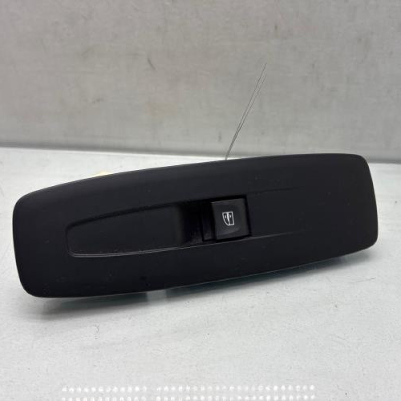 Interrupteur de leve vitre arriere gauche RENAULT GRAND SCENIC 4 Photo n°1