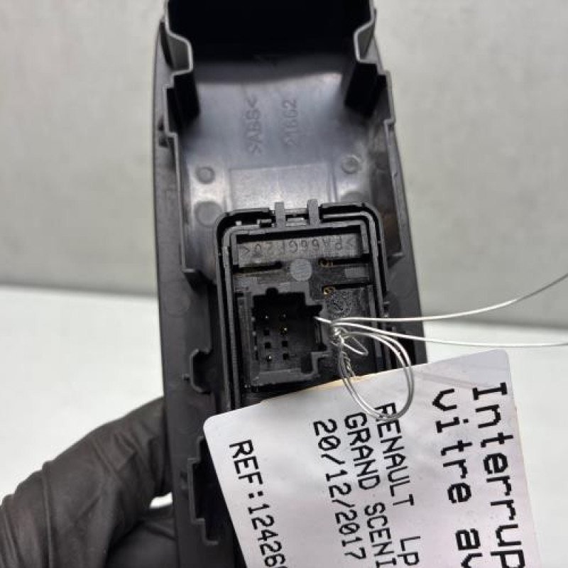 Interrupteur de leve vitre avant droit RENAULT GRAND SCENIC 4 Photo n°3