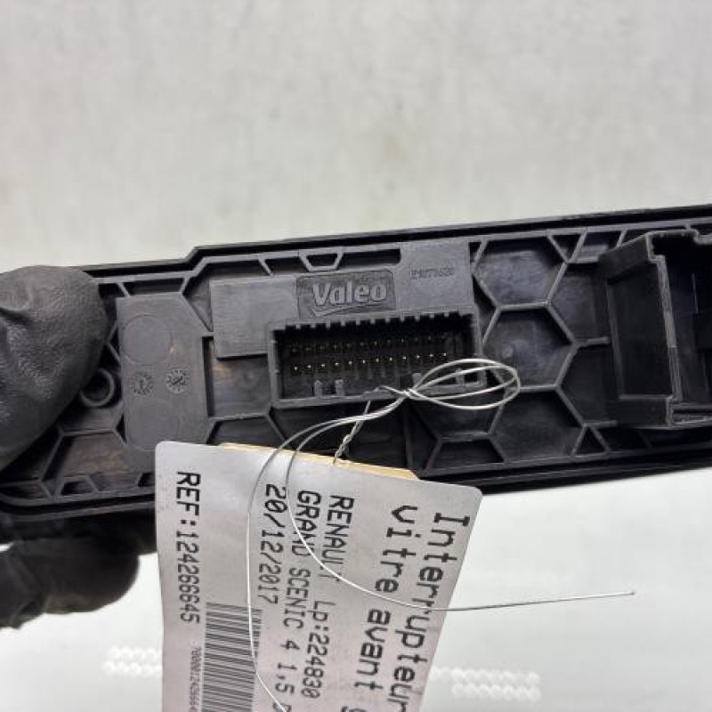 Interrupteur de leve vitre avant gauche RENAULT GRAND SCENIC 4 Photo n°4