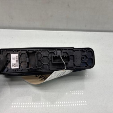 Interrupteur de leve vitre avant gauche RENAULT MEGANE 4