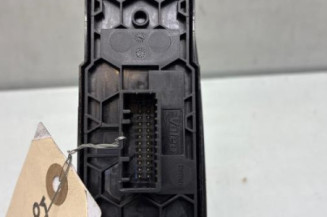 Interrupteur de leve vitre avant gauche RENAULT MEGANE 4