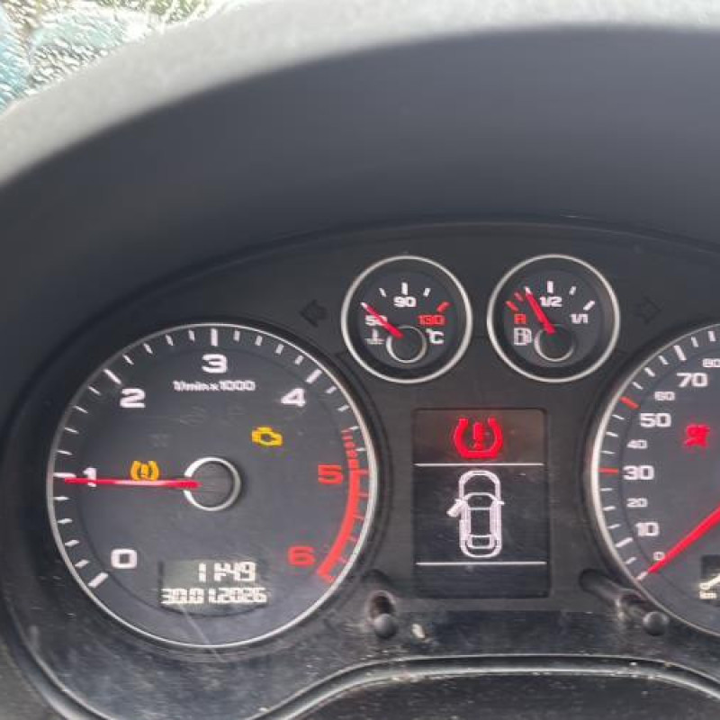 Bras essuie glace avant droit AUDI A3 2 Photo n°20