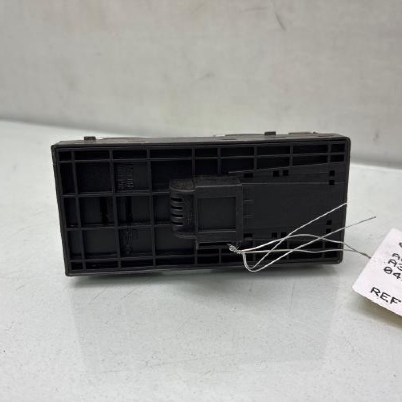 Interrupteur de leve vitre avant gauche AUDI A3 2 Photo n°2