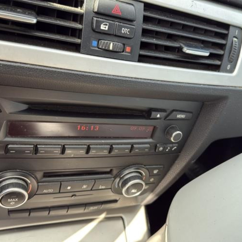 Interrupteur de leve vitre avant gauche BMW SERIE 3 E90 Photo n°17