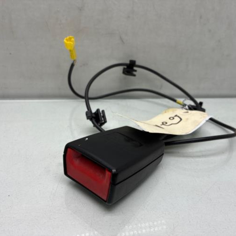 Attache ceinture avant droit MERCEDES CLASSE E 212 Photo n°2