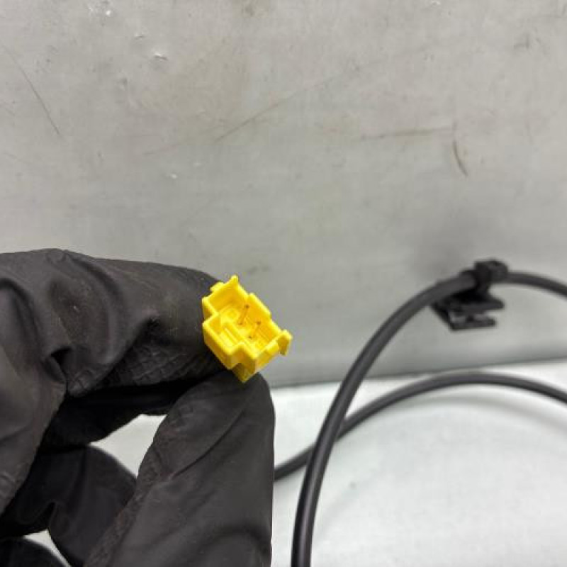 Attache ceinture avant droit MERCEDES CLASSE E 212 Photo n°3