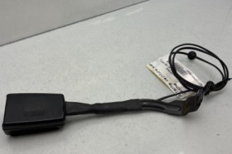 Attache ceinture avant gauche VOLKSWAGEN PASSAT 6