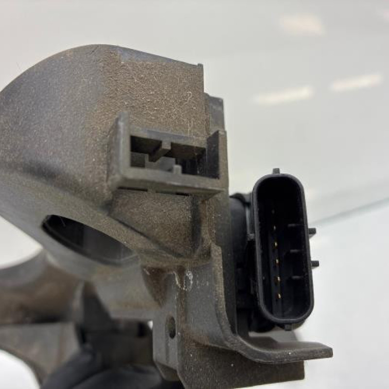 Pedale d'accelerateur VOLKSWAGEN PASSAT 6 Photo n°4