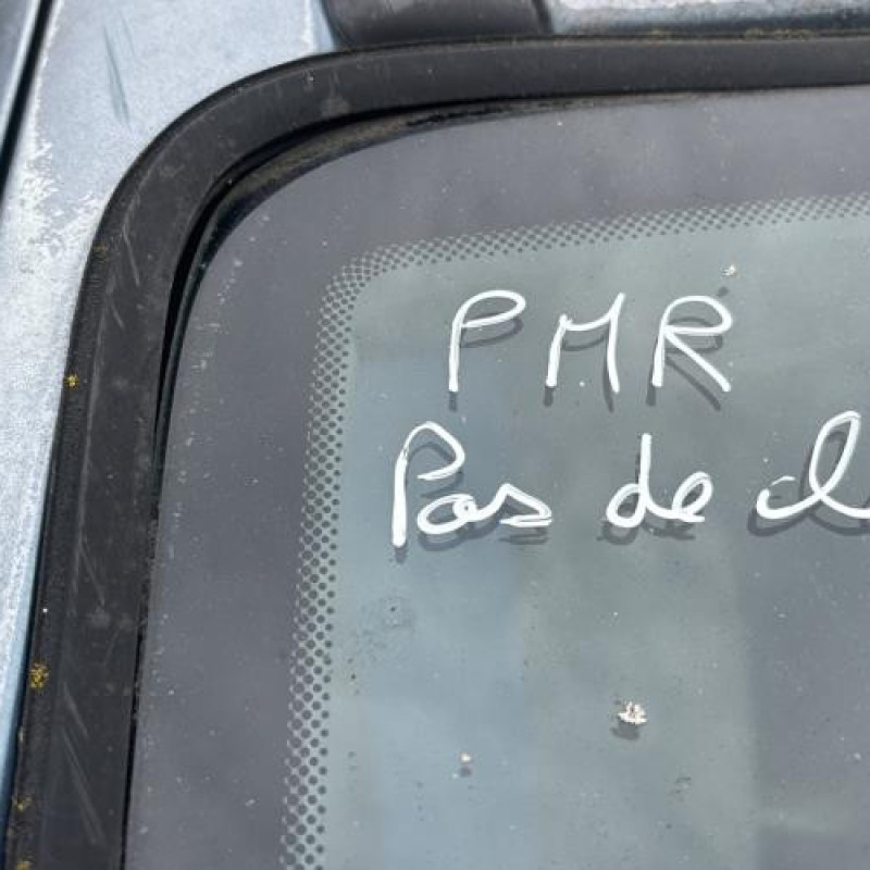 Interrupteur de leve vitre avant gauche RENAULT MEGANE 1 Photo n°18