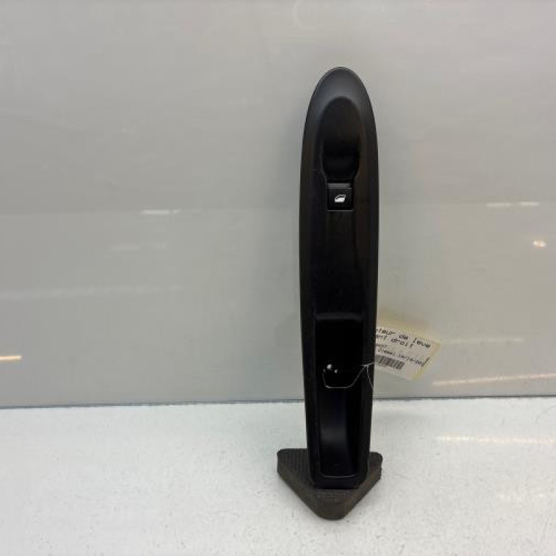 Interrupteur de leve vitre avant droit CITROEN DS3 Photo n°1