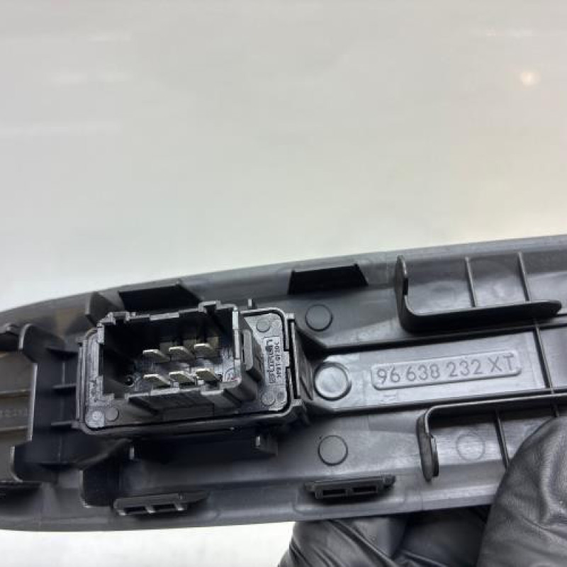 Interrupteur de leve vitre avant droit CITROEN DS3 Photo n°5