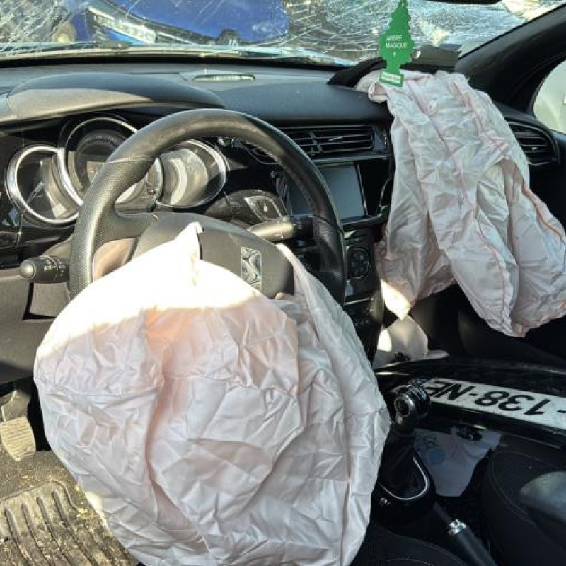 Pedale d'accelerateur CITROEN DS3 Photo n°15