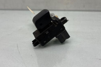 Interrupteur de leve vitre avant droit NISSAN NOTE 1