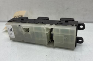 Interrupteur de leve vitre avant gauche NISSAN NOTE 1