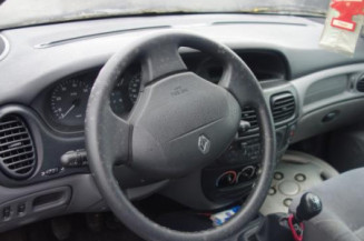 Ceinture arriere droit RENAULT MEGANE 1