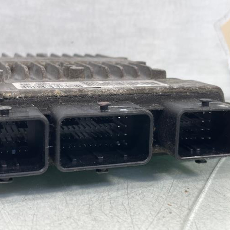 Calculateur moteur CITROEN C2 Photo n°3