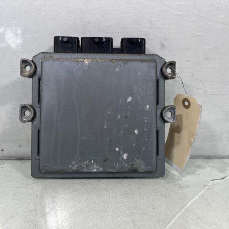 Calculateur moteur CITROEN C2 Photo n°4